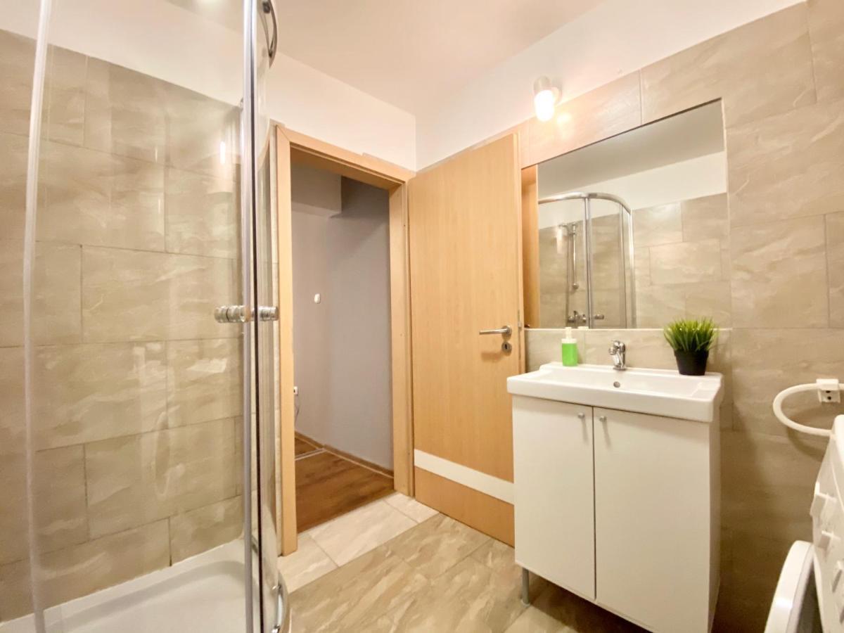 Budget Apartment By Hi5- Karoly 16 Будапеща Екстериор снимка